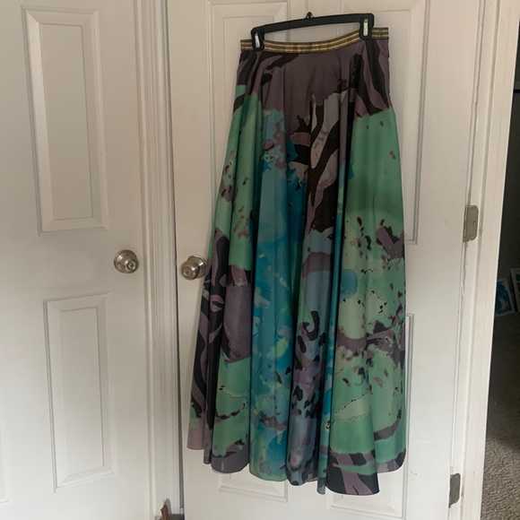 Anthropologie Dresses & Skirts - Anthropologie Watercolor silk ball skirt - size 6